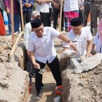 Peletakan Batu Pertama Masjid di Panggung Rawi, Bersama Walikota Cilegon