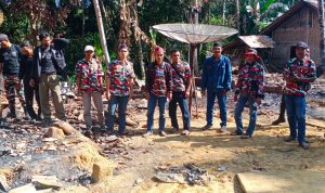 Perduli Sesama, LMPI MAC Malimping Sumbangkan Uang ke Korban Kebakaran