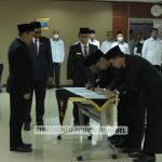 Pj Gubernur Suganda Hadiri Pelantikan dan Pengangkatan Sumpah Janji Kepala Perwakilan Ombudsman