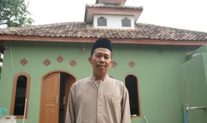 Ustadz Anshori, Bangga Mushola Al-Ikhlas Sudah Layak di Gunakan