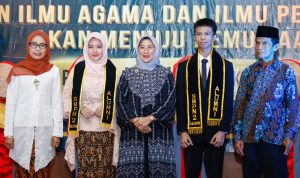 Kepala SMPN 2 Kota Cilegon Melepas 313 Siswa Yang Lulus Tahun 2022-2023
