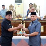 Penuhi Kewajiban Konstitusional, Amran Mahmud Serahkan Ranperda Pertanggungjawaban Pelaksanaan APBD ke DPRD