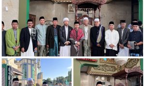 H. Hengky Yasin Menunaikan Sholat Idul Adha 1444 H di Masjid Agung Takalar