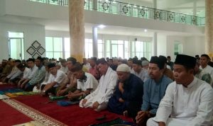 Wakil Bupati Bangka Selatan Laksanakan Sholat Idul Adha 1444 Hijriah di Masjid Agung Pemkab Basel