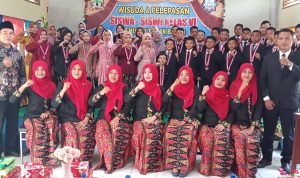 SDN Taman Baru satu Kota Serang, Melaksanakan Pelepasan Wisuda Kelas VI
