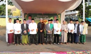 Jajaran Forkopimda dan Pejabat Tinggi Pratama di lingkungan Pemprov Lampung  Salat Idul Adha 1444 H