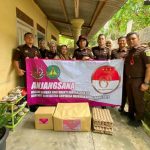 Kejari Bangka Selatan Salurkan Puluhan Paket Sembako Ke Panti Jompo