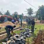 Bukti Nyata Turut Membangun Negeri, Satgas TMMD 117 Bangun Prasati Monumen