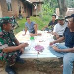 Babinsa Koramil 2306/Mancak, Komsos Membahasa Masalah Kegiatan Masyarakat