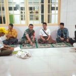Babinsa Koramil 2303/Pulomerak, Komsos Membahas Kesejahteraan Sosial