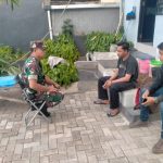 Babinsa Koramil 2307/Ciwandan, Komsos Membahas Tentang Pembangunan Poskamling