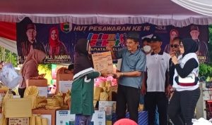 Bersama Jayadi Yasa, Ini Pesan Chabrasman Saat Pimpin Jalan Sehat