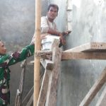 Babinsa Koramil 2302/Bojonegara, Karbak Gotong Royong Bersama Masyarakat