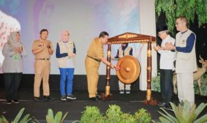 Ditandai Pemukulan Gong Arinal Djunaidi Membuka FWHL Tahun 2023