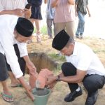 Bersama Para Tokoh-tokoh, Pj Gubernur Melakukan Peletakan Batu Pertama Pembangunan Masjid Ar Rohim