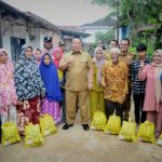 Gubernur Lampung Serahkan Bantuan  untuk Penyandang Disabilitas di Lamsel