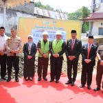 Bersama Wabup dan Forkopimda, Bupati Letakkan Batu Pertama Renovasi Gedung Kantor Kejari Wajo
