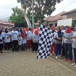 Ribuan Warga Pulomerak Memeriahkan HUT RI ke 78 Mengikuti Jalan Sehat Bersama PT Indo Raya Tenaga