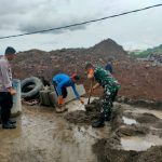 Babinsa Koramil 2302/Bojonegara, Karbak Pembangunan Jalan Masyarakat