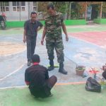 Babinsa Koramil 2301/Cilegon, Karbak Giat Pengecatan Lapangan Volly