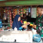 Babinsa Koramil 2305/Cinangka, Puan Ter Pendataan Harga Minyak Goreng
