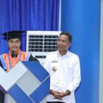 Wisudawan Polman Negeri Babel Harus Siap Hadapi Revolusi 4.0 dan Society 5.0