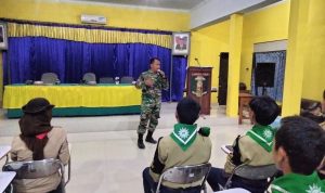 Babinsa Berikan Materi Wasbang 200 Siswa Jambore Ranting Purbolinggo