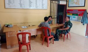 Babinsa Koramil 2306/Mancak, Komsos Membahas Masalah Bantuan Beras