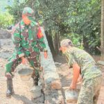 Babinsa Koramil 2306/Mancak, Karbak Pembersihan Saluran Air