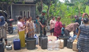 Babinsa Koramil 2305/Cinangka, Bintahwil Pendistribusian Air Bersih