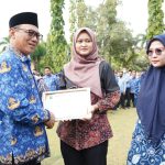 Peringati HKN : Wali Kota Cilegon H. Helldy Agustian Memberikan Banyak Penghargaan Kepada Lembaga