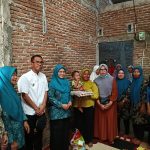 Pj. Bupati bersama Pj. Ketua TP. PKK Takalar Kunjungi Keluarga Stunting 