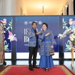 Kala Batik Cual Babel Melenggang di Catwalk Istana Berbatik