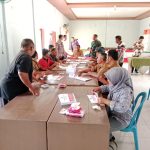 Babinsa Koramil 07/Pekalongan Monitoring Pelipatan Surat Suara Pilkades
