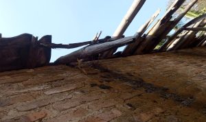 Miris : Masih Ada Rumah Warga Tidak Layak Huni Tidak Tersentuh Oleh Pemerintah