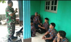 Babinsa Koramil 2307/Ciwandan, Komsos Membahas Tentang Wawasan Kebangsaan