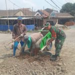 Babinsa Koramil 2302/Bojonegara, Karbak Pengangkutan Pasir