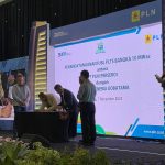 PLN Tandatangani Perjanjian Jual Beli Listrik PLTS Bangka 10 MWac Pengembangan Energi Baru Terbarukan
