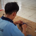 Tingkatkan Keterampilan, Napi Lapas Takalar Terus Produksi Songkok Guru