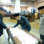 Bupati Jeneponto Hadiri Ranperda Tingkat ll untuk Pengesahan Dua Buah Rancangan
