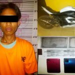 *Tekab 308 Presisi Polres Metro Tangkap Penadah Saat ingin Jual R2 Hasil Curian lewat Facebook*   Polres Metro Polda Lampung – Tekab 308 Presisi Polres Metro berhasil ungkap kasus Pencurian Dengan Pemberatan yang terjadi di sebuah rumah yang beralamatkan di Kel.Purwosari, Kec.Metro Utara Kota Metro. pada hari  Minggu Tanggal 19-11-2023 Lalu.  Kapolres Metro AKBP Heri Sulistyo Nugroho S.IK., M.IK melalui Kasat Reskrim IPTU Rosali S.H, M.H menerangkan kronologis kejadian berawal hari Minggu tanggal 19 November 2023 sekira pukul 06.00 Wib di sebuah rumah milik korban atas nama Umarudin,awalnya sekira jam 00.30 korban memarkirkan kendaraan R2 jenis Kawaski Ninja miliknya  di garasi rumah korban dengan keadaan motor terkunci stang dan kunci di bawa oleh korban, Selanjutnya kejadian pencurian tersebut baru di ketahui sekira jam 06.00 Wib oleh istri korban yang melihat ke ruangan garasi rumah dan dilihatnya pintu garasi sudah terbuka dan Sepeda Motor yang terpakir tidak ada   Diketahui pelaku  melancarkan aksinya dengan cara merusak ointu garasi rumah milik korban dan berhasil membawa kabur kendaraan R2 milik korban yang di tafsir  seharga 28 Juta rupiah.  Mengetahui hal tersebut korban  segera melaporkan kejadian tersebut ke Polsek Metro Utara untuk ditindak lanjuti.  Selanjutnya berdasarkan Laporan Polisi nomor : LP/B/14/XI/2023/Sek Utara/Polres Metro/Polda Lampung  yang telah di buat oleh pelapor, Satuan Reskrim Polres Metro melakukan serangkaian penyelidikan dan penyidikan dan pada hari Rabu tanggal 22 November 2023, sekira Pkl. 02.00 Wib, Anggota tekab 308 presisi Polres Metro mendapatkan informasi bahwa ada yang menawarkan 1(satu) unit sp motor Kawasaki ninja  lewat sosmed Face Book (market place).  Dikarenakan mencurigakan selanjutnya atas perintah Kasat Reskrim, team tekab 308 presisi Polres Metro melakukan penyelidikan dan mendatangi tempat COD dan kemudian setelah bertemu dengan pelaku berinisial JP (24), saat motor tersebut di cek nosin dan noka,  lalu dicari tau alamat pemiliknya  kemudian setelah ketemu dg pemilik  motor (korban) lalu korban membenarkan bahwa sp motor yg di COD tersebut adalah  motor milik korban yang  hilang.  Saat diintrogasi, pelaku JP megakui mendapatkan kendaraan tersebut dengan cara membeli dari orang lain yang tidak di kenalnya.  Saat ini pelakuberikut barang bukti telah  dibawa ke Polres Metro guna penyidikan lebih lanjut.