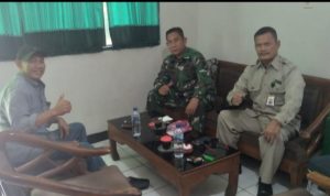 Babinsa Koramil 2301/Cilegon, Komsos Membahas Masyarakat Kurang Mampu