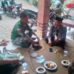 Babinsa Koramil 2303/Pulomerak, Komsos Membahas Tentang Keamanan Lingkungan