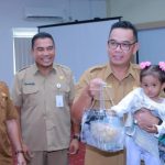 Pemerintah Kota Pangkalpinang Bagikan Bantuan Makanan untuk Anak Stunting