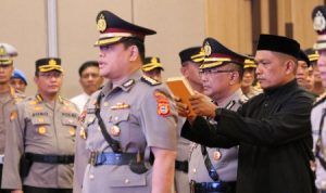 Kapolda Sulsel Pimpin Sertijab Karo SDM dari Kombes Denny ke Kombes Aris