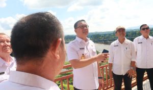 Pj.Bupati Lahat Tinjau Plaza Tepian Sungai Lematang