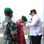 Tiba di Pulau Bangka, Pangkostrad Disambut Pj Gubernur Safrizal ZA serta Forkopimda