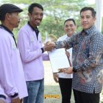 Bupati Dendi Tantang KTH Register 18
