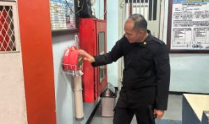 Deteksi Dini, Lapas Cilegon Lakukan Pengecekan Gembok Dan Alat Pemadam Kebakaran