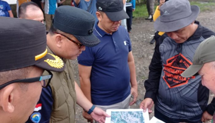 PJ Bupati Lahat Muhammad Farid Bergotong-royong Bersama Unsur Forkopimda 